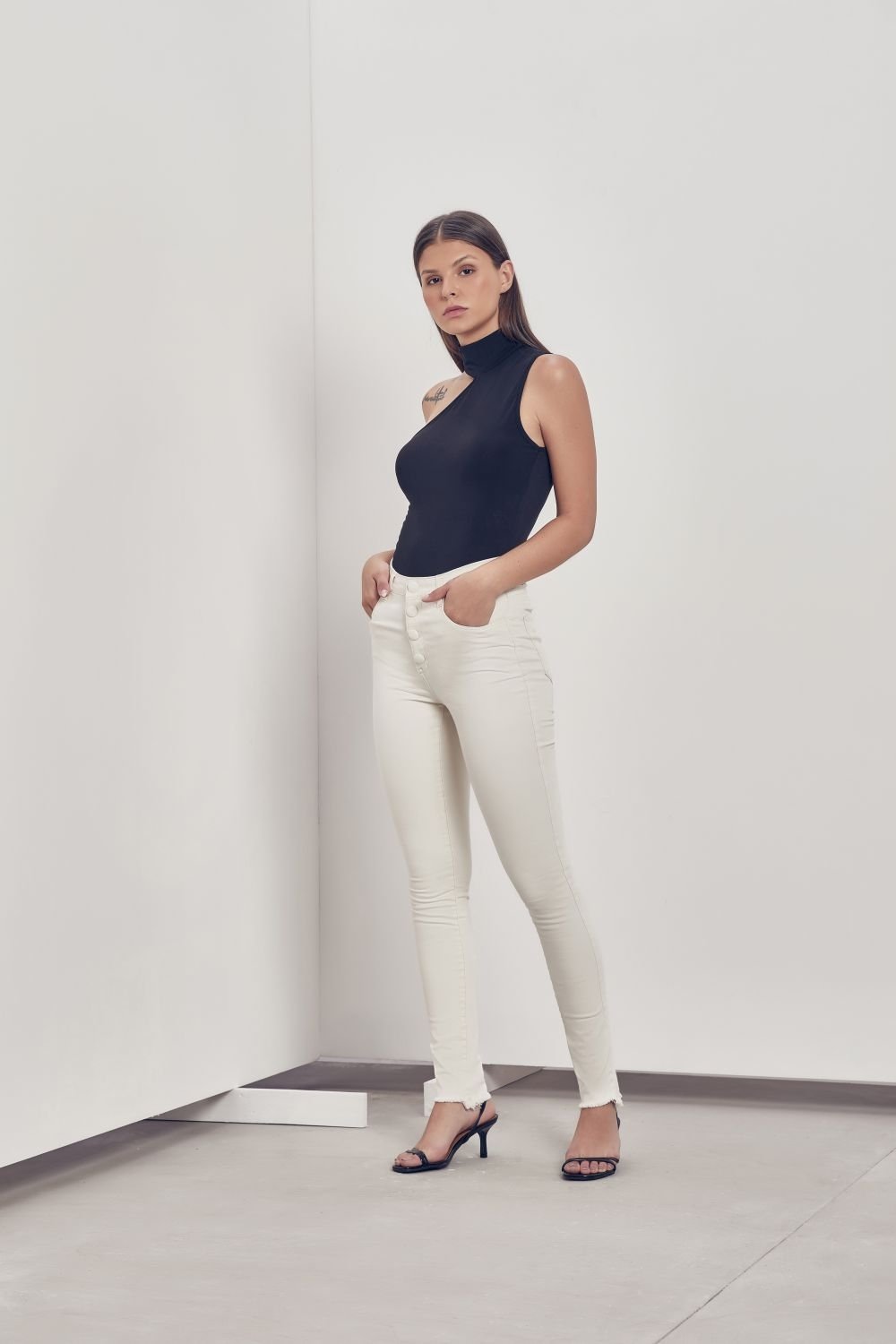 CALCA ANDREA SKINNY REF 01.102