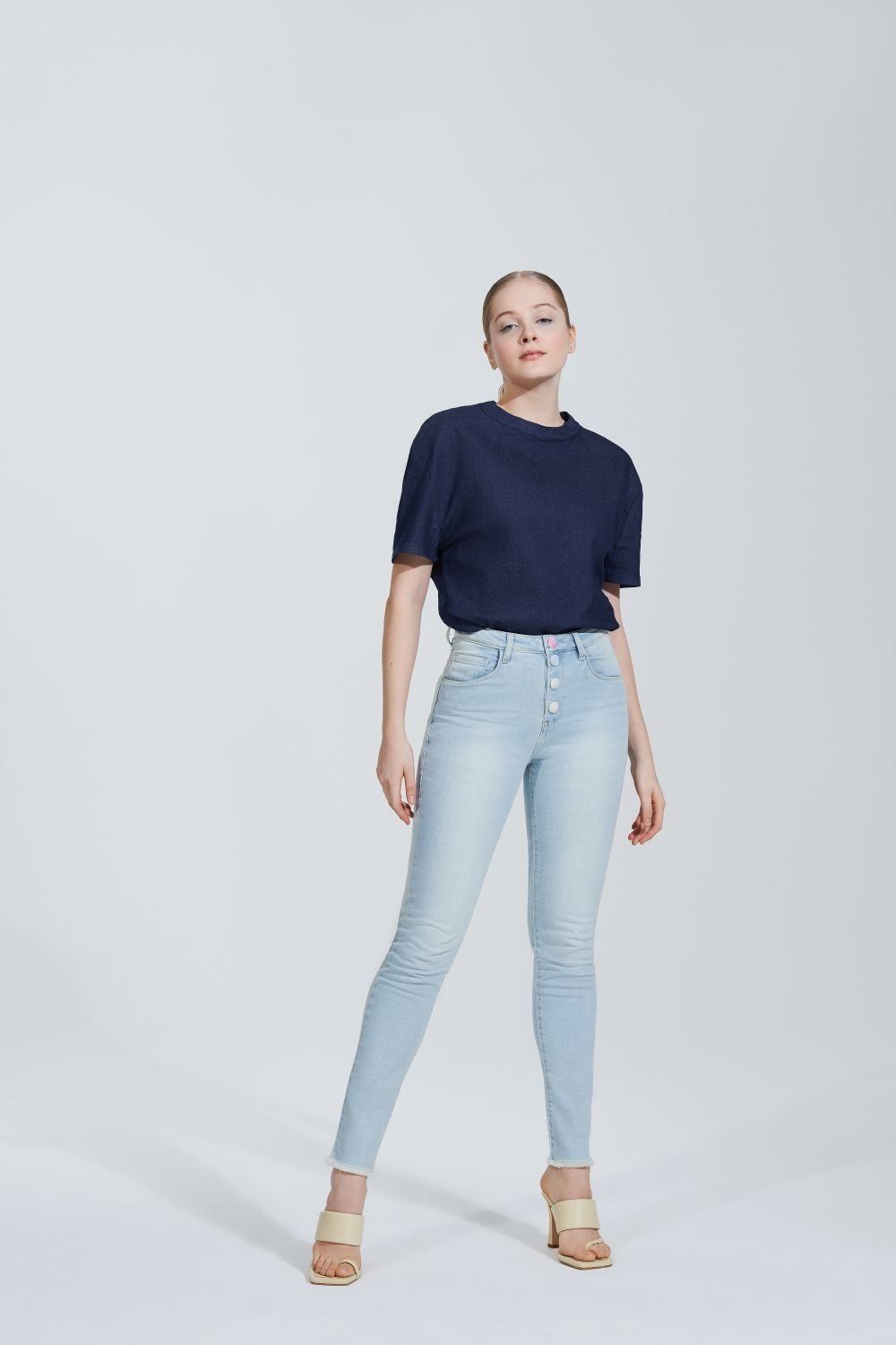 CALCA ANDREA BOTOES TIEDYE SKINNY JEANS