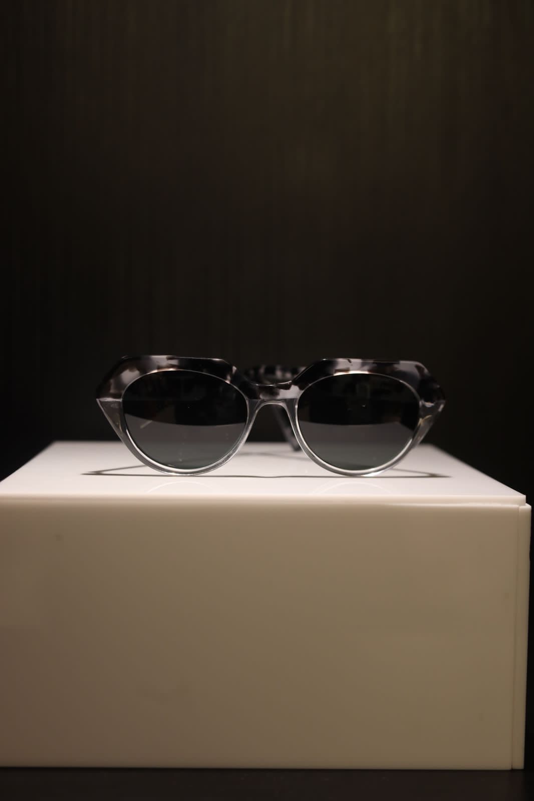 Oculos Solanas Tartaruga Marmorizado Cristal