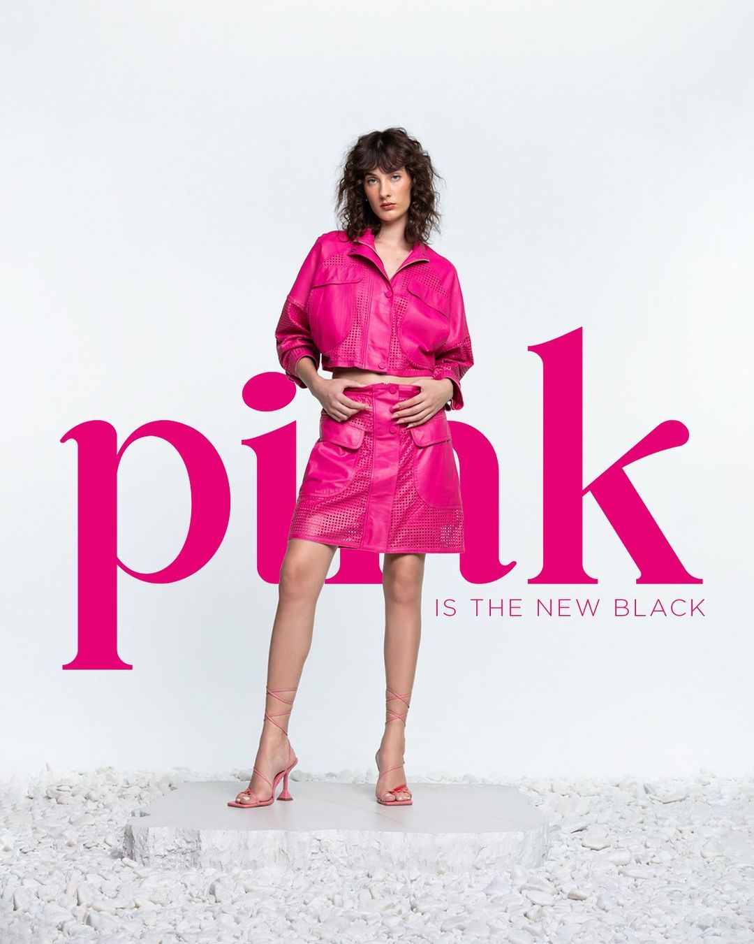 Jaqueta Bolsos Perfuro Pink