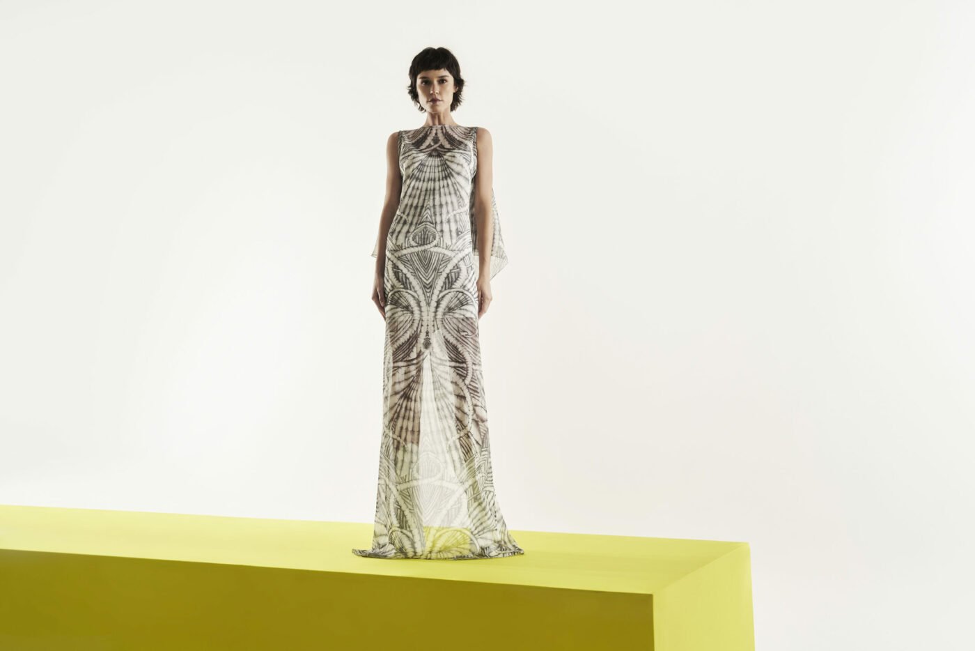 Vestido Longo Estampa Metropolis