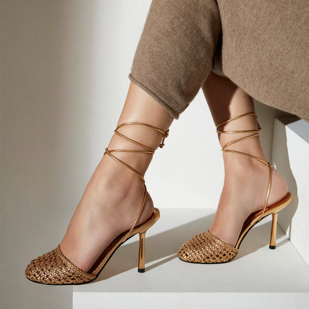 Scarpin Greta Ouro - Imagem 2