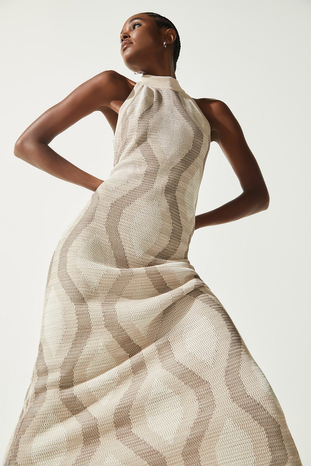 Vestido Telado Em Jacquard Fenda Bege