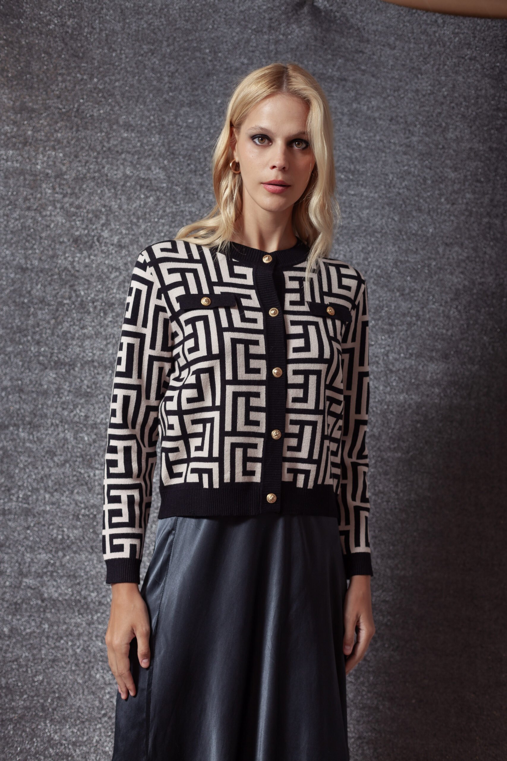 Casaqueto Balmain Preto/Branco - Imagem 4