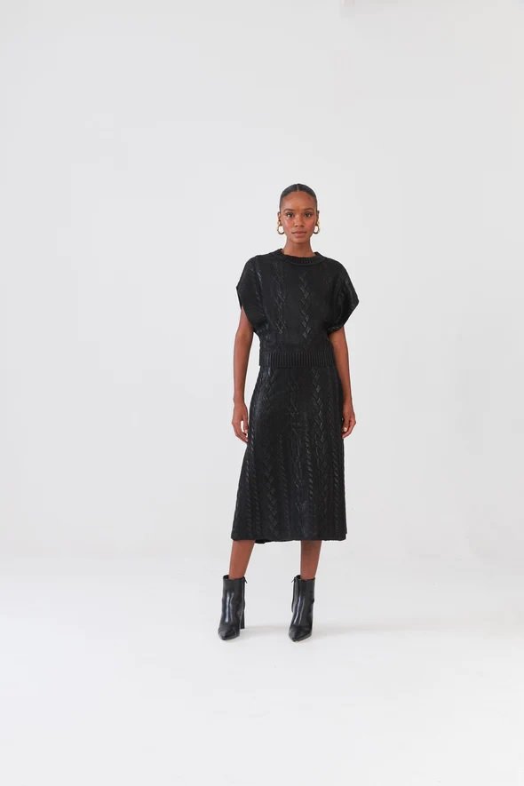 Colete Em Tricot Tranças Com Foil Preto