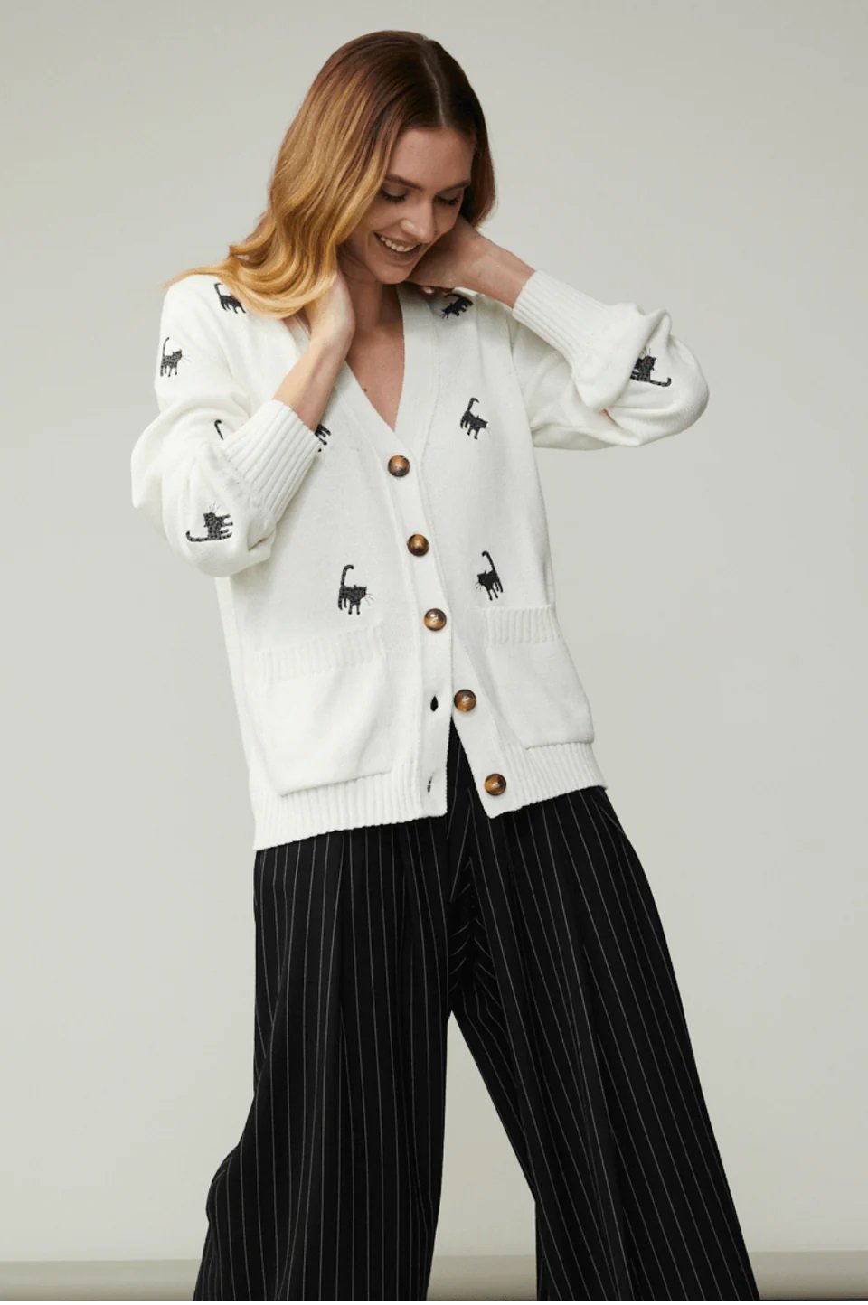 Casaqueto Gatinhos Tricot Off White - Imagem 4