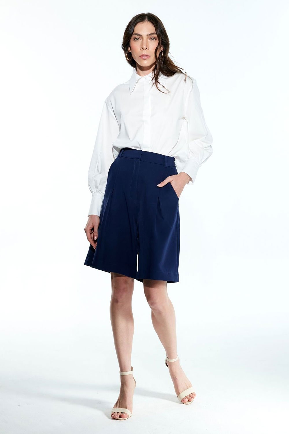 Bermuda Camila Marinho