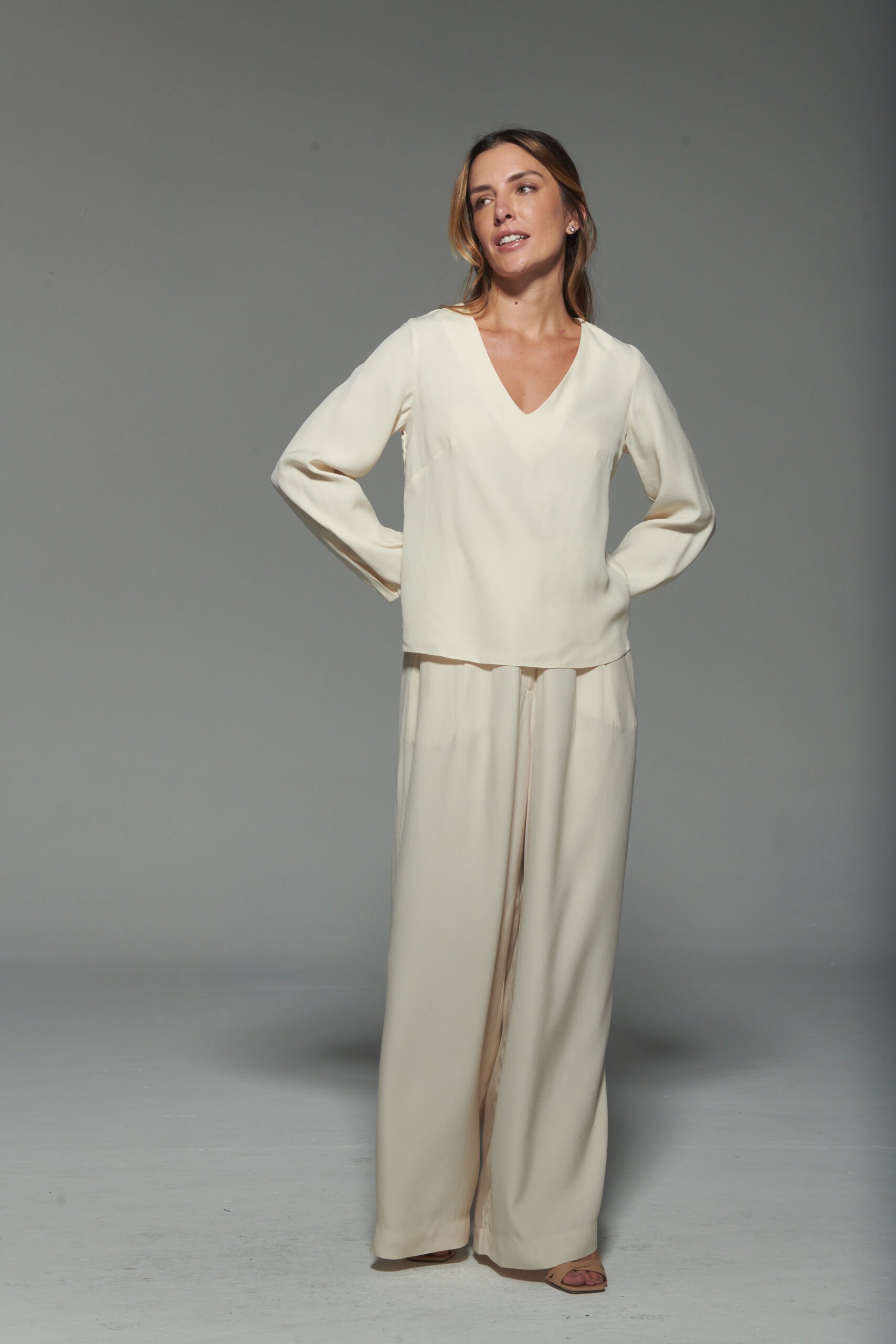Blusa Malu Off White - Imagem 2
