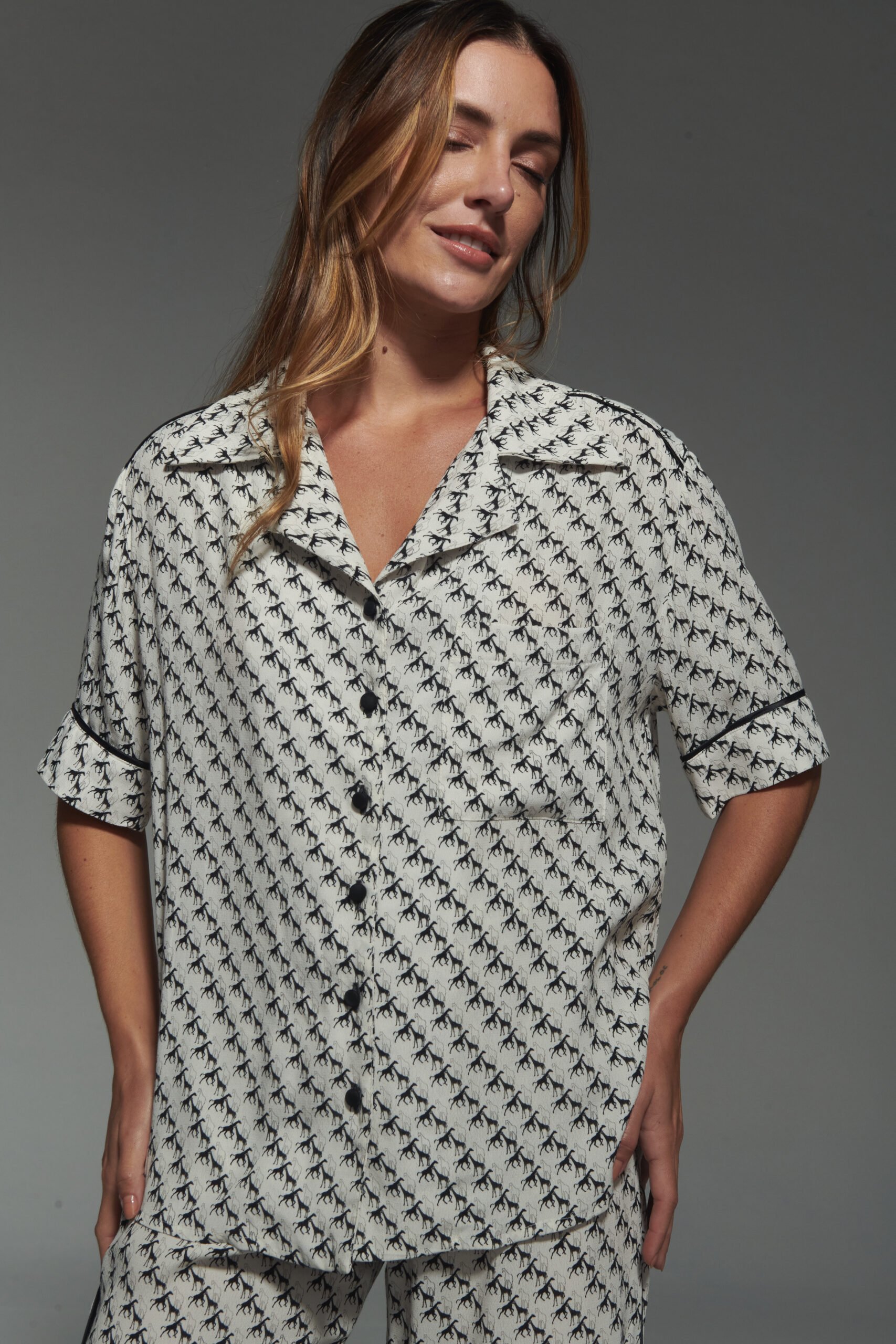 Conjunto Charlotte Estampa Girafa - Imagem 2
