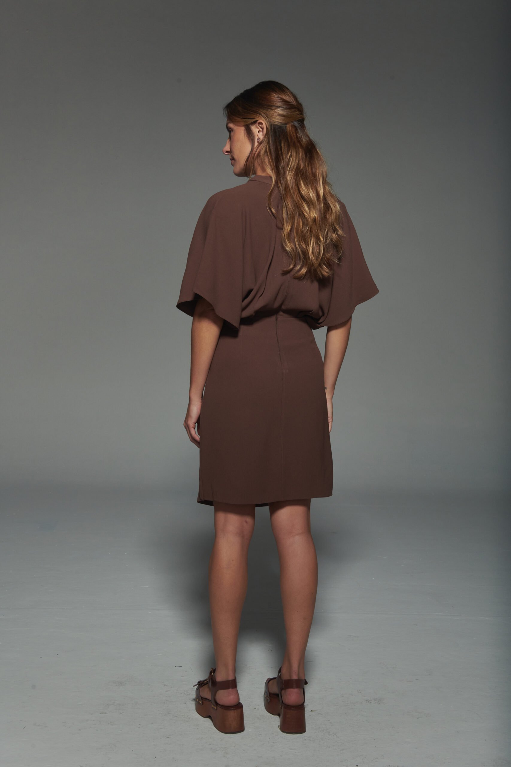 Vestido Gigi Marrom - Imagem 6